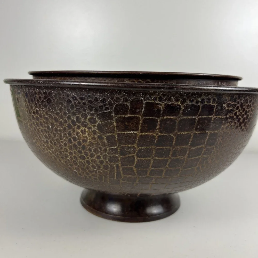 VTG Set of Two Dark Brown Textured Metal Bowls Home‎ Decor / Made In India